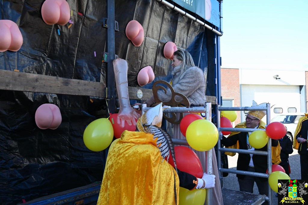 ../Images/Grote optocht 2026 177.jpg